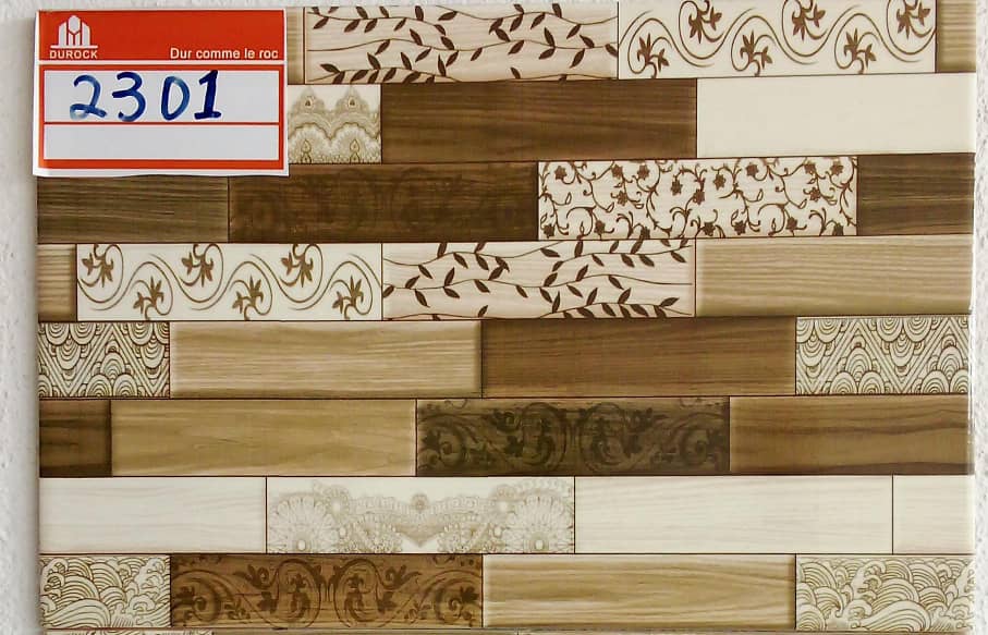 Carreau Faïence Mural — Décor Bois &amp; Motifs Floraux